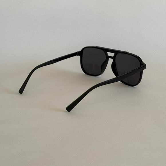 Black square sunglasses with - Picture 4 of 8